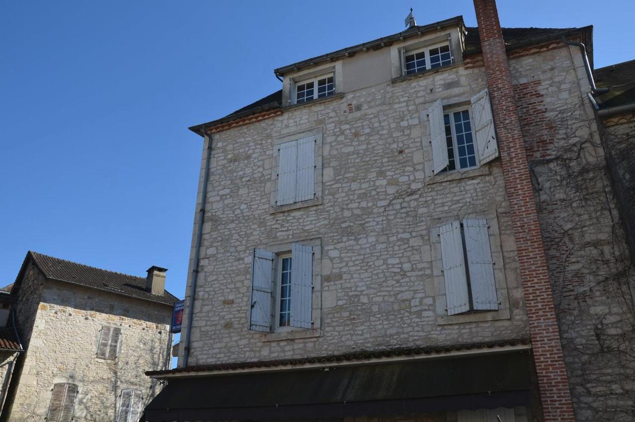 Auberge Du Puits Souillac Exterior photo